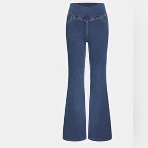 Halara Flex High-Waisted Crossover Washed Casual Jeans . Size-SMALL REGULAR